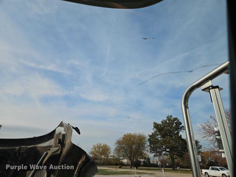 image for item EO4794 2011 Mack GU713 dump truck