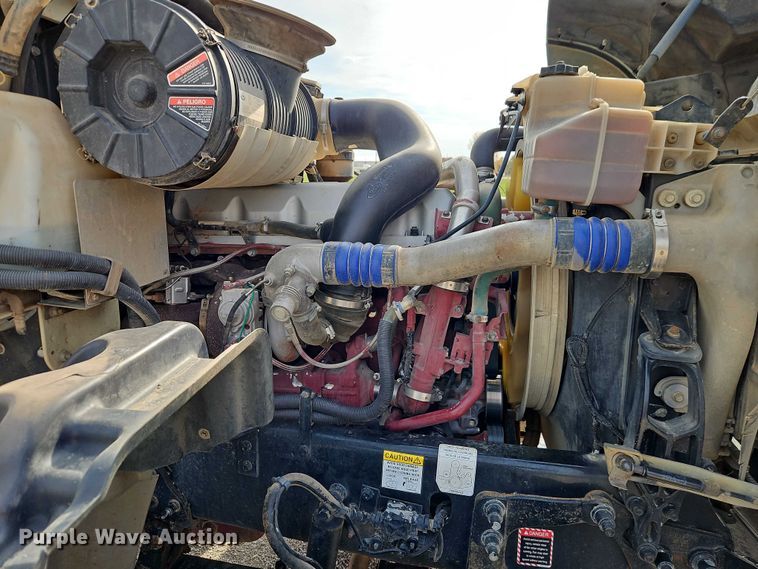 image for item EO4794 2011 Mack GU713 dump truck