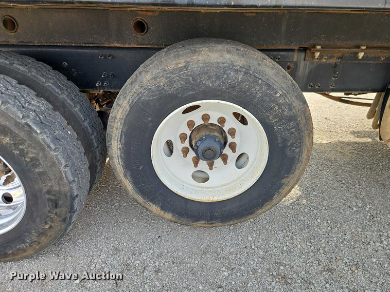 image for item EO4794 2011 Mack GU713 dump truck