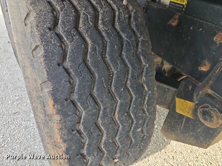 image for item EO4794 2011 Mack GU713 dump truck