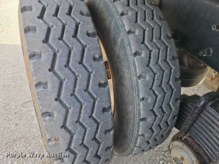 image for item EO4794 2011 Mack GU713 dump truck