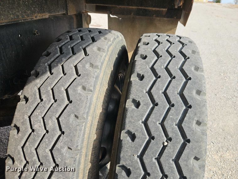 image for item EO4794 2011 Mack GU713 dump truck