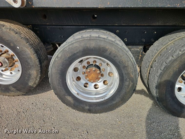 image for item EO4794 2011 Mack GU713 dump truck