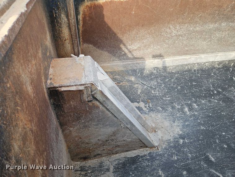 image for item EO4795 2007 Mack CTP713 dump truck