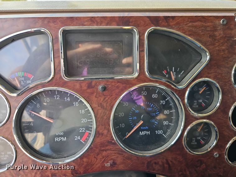 image for item EO4795 2007 Mack CTP713 dump truck