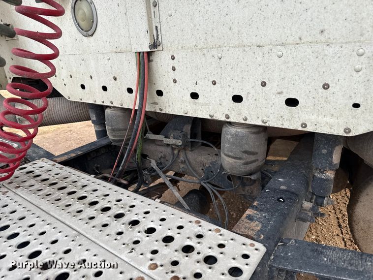 image for item EP0712 Freightliner Columbia semi truck