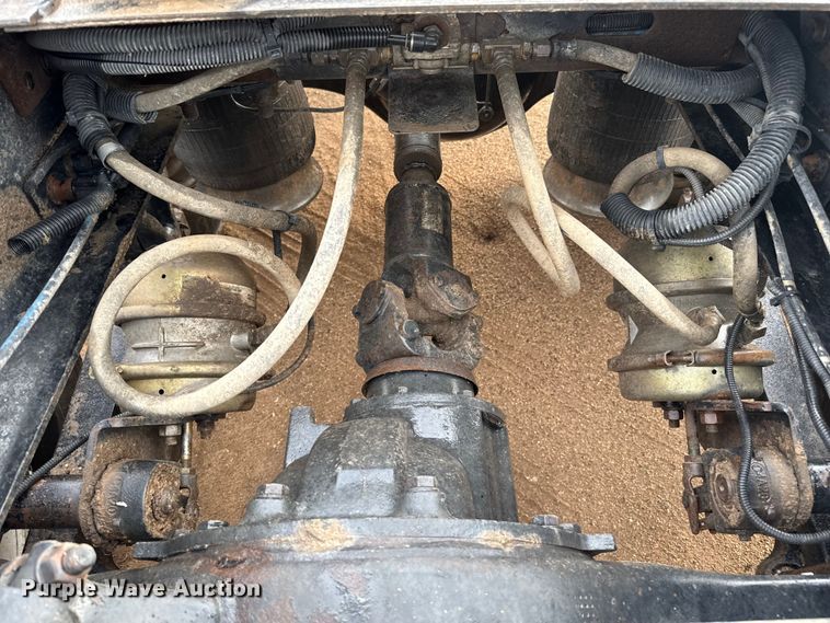 image for item EP0712 Freightliner Columbia semi truck