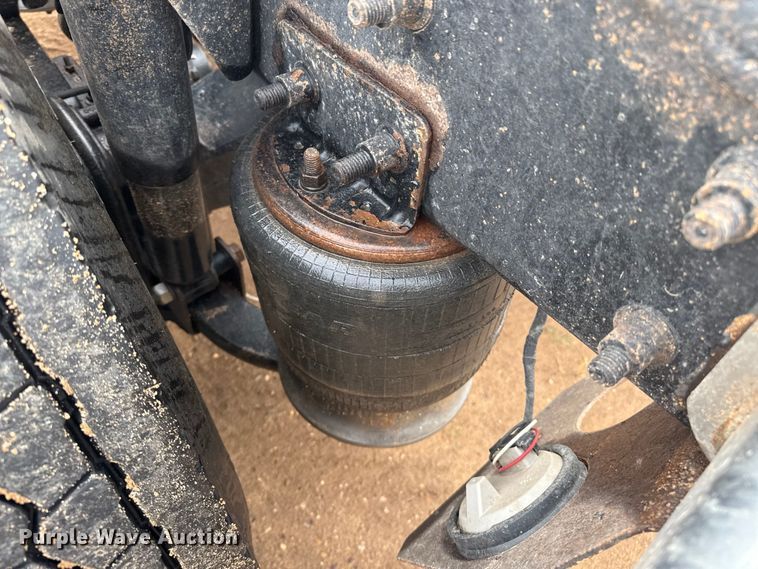 image for item EP0712 Freightliner Columbia semi truck