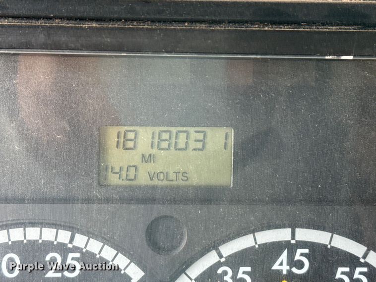 image for item EP0712 Freightliner Columbia semi truck