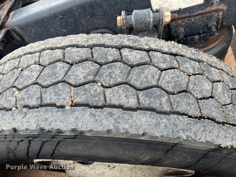 image for item EP0712 Freightliner Columbia semi truck