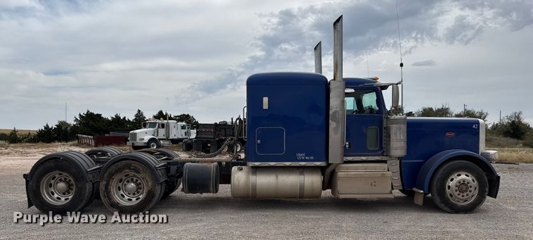CAMIóN CAMAROTE 2016 PETERBILT