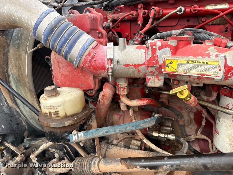 image for item EP0802 2016 Peterbilt 389 semi truck