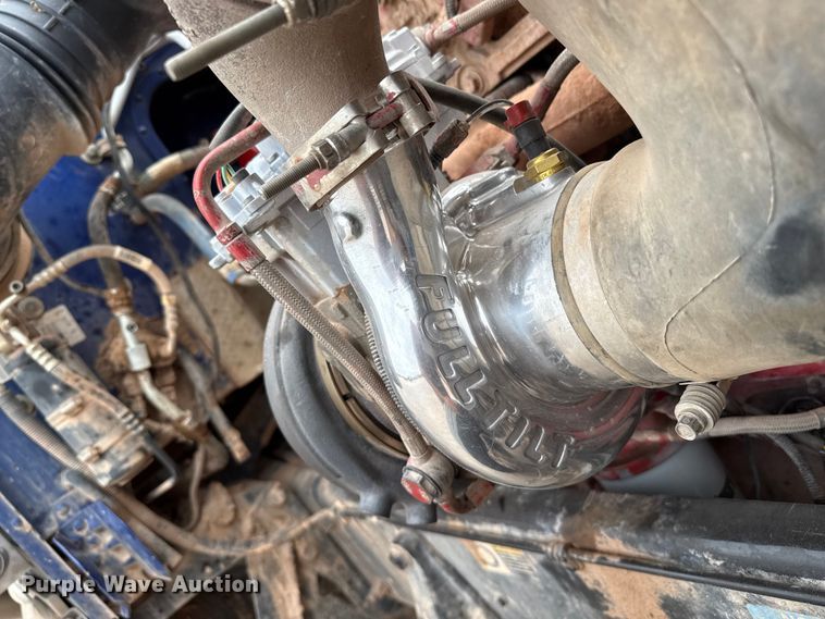 image for item EP0802 2016 Peterbilt 389 semi truck