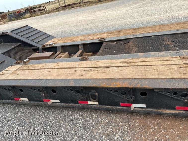 image for item EP0804 2019 Eager Beaver 55GSL/3 lowboy equipment trailer