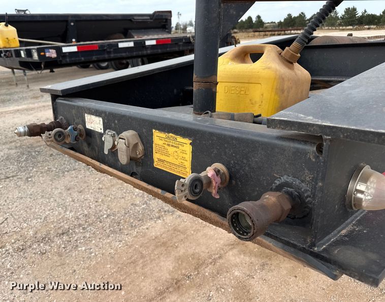 image for item EP0804 2019 Eager Beaver 55GSL/3 lowboy equipment trailer