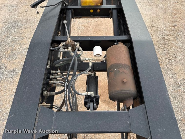 image for item EP0804 2019 Eager Beaver 55GSL/3 lowboy equipment trailer