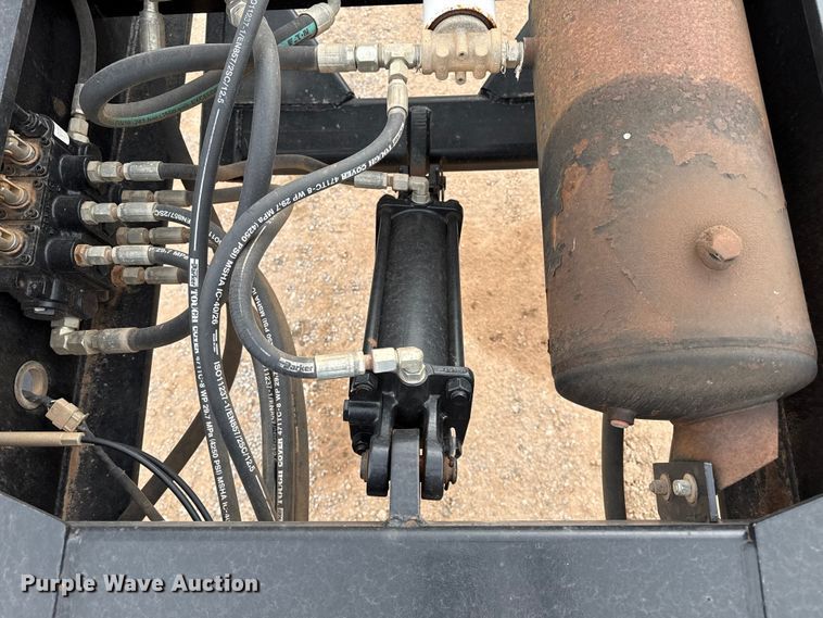 image for item EP0804 2019 Eager Beaver 55GSL/3 lowboy equipment trailer