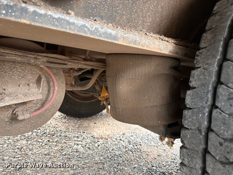 image for item EP0804 2019 Eager Beaver 55GSL/3 lowboy equipment trailer