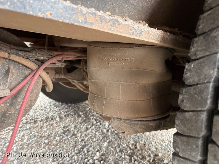 image for item EP0804 2019 Eager Beaver 55GSL/3 lowboy equipment trailer