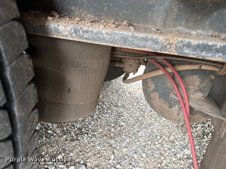 image for item EP0804 2019 Eager Beaver 55GSL/3 lowboy equipment trailer