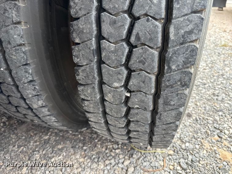 image for item EP0804 2019 Eager Beaver 55GSL/3 lowboy equipment trailer