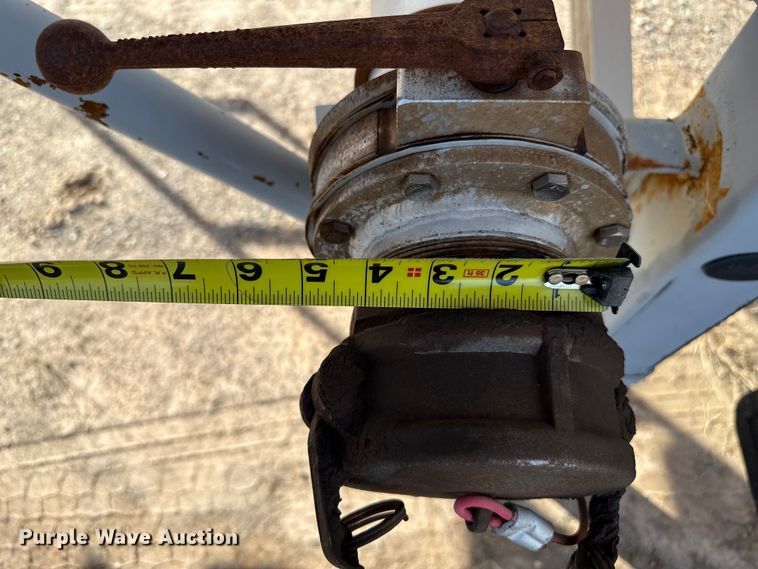 image for item EP0902 2011 tank trailer