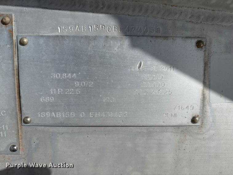 image for item EP0902 2011 tank trailer