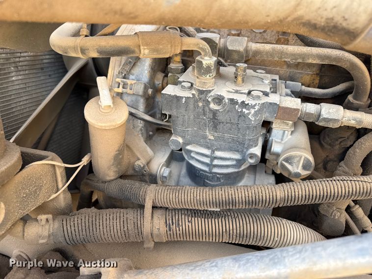 image for item EP0919 2006 Freightliner FLD semi truck