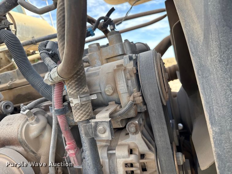 image for item EP0919 2006 Freightliner FLD semi truck