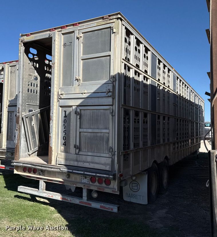 image for item EP0929 2009 Barrett livestock trailer