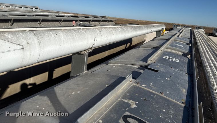 image for item EP0930 2008 Pinson feed delivery trailer