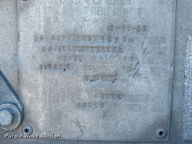 image for item EP0933 2003 Pinson feed delivery trailer