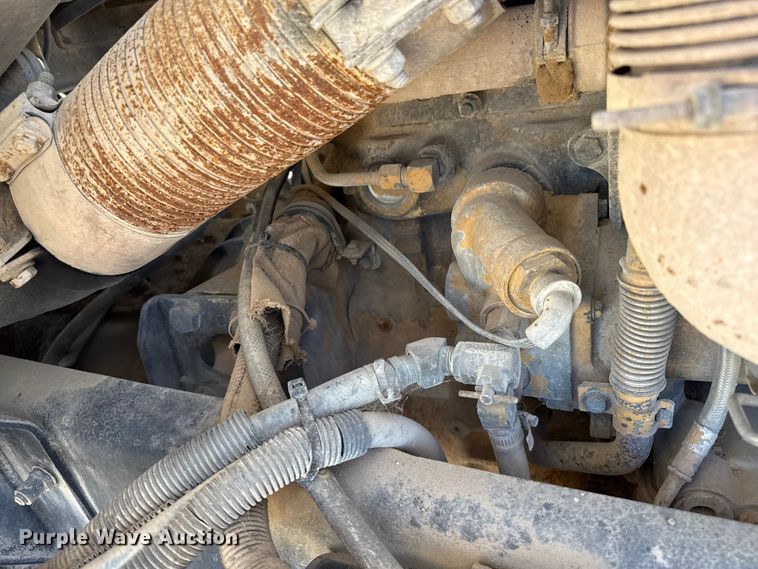 image for item EP0934 2007 Kenworth T800 semi truck