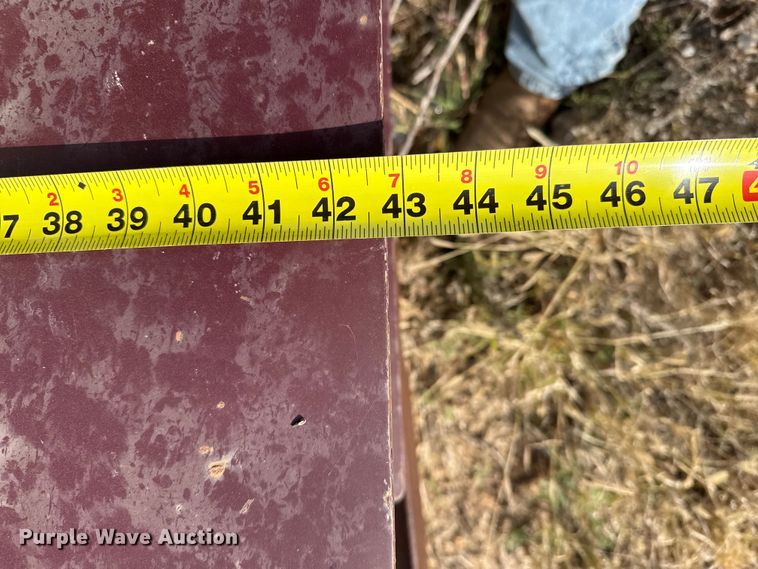 image for item EP0946 1999 National Tank Mfg propane delivery bed