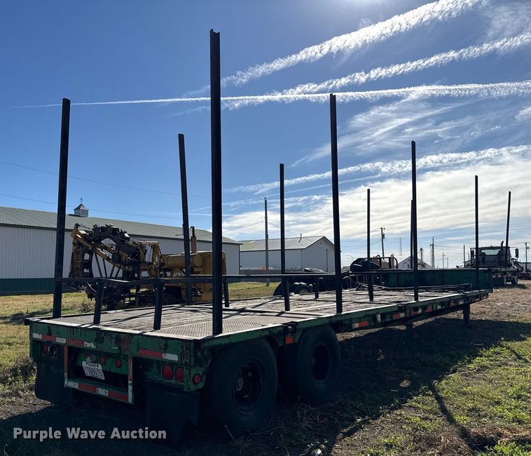 image for item EP0971 1982 Fontaine drop deck trailer