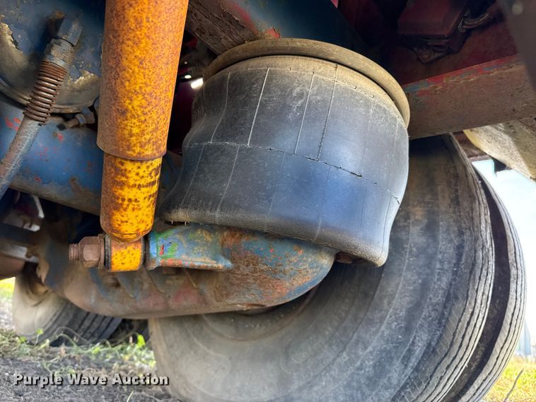image for item EP0971 1982 Fontaine drop deck trailer