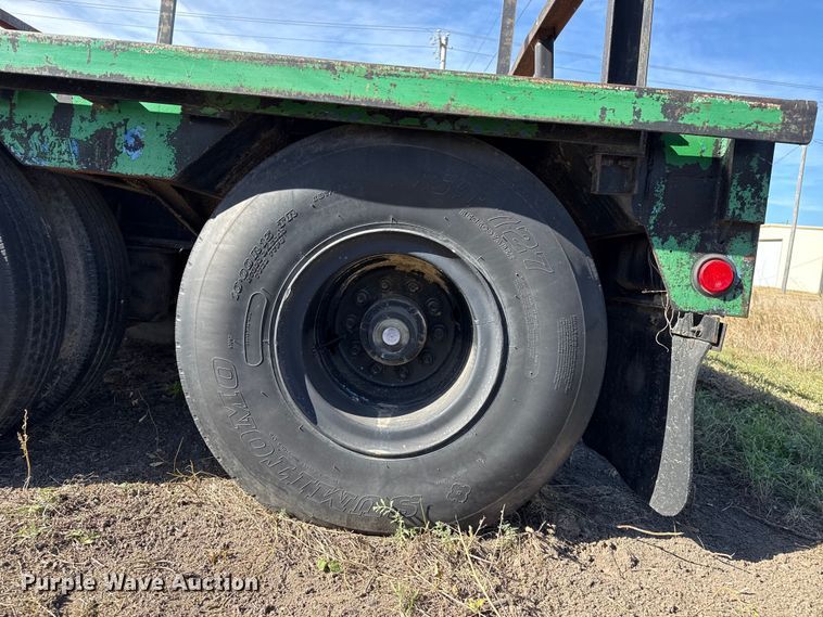 image for item EP0971 1982 Fontaine drop deck trailer