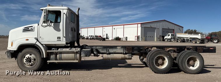 image for item EP0973 2021 Western Star 4700SB truck cab and chassis