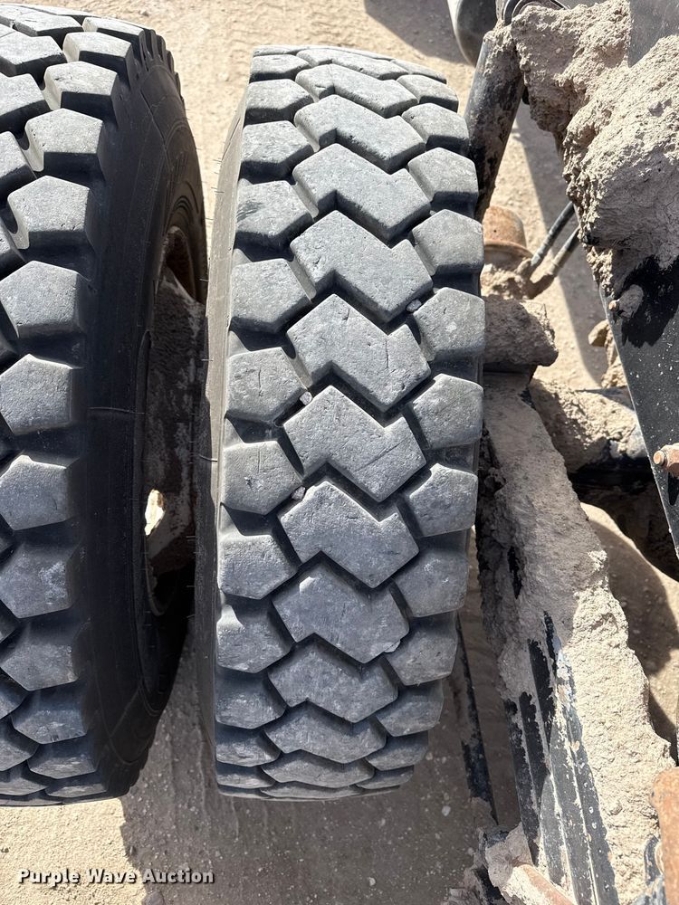 image for item EP0973 2021 Western Star 4700SB truck cab and chassis