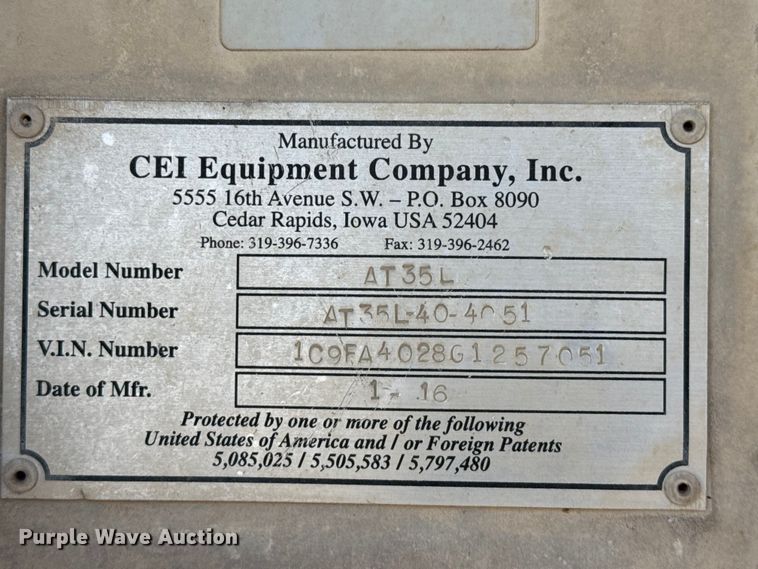 image for item EP2502 2016 CEI Pacer feed delivery trailer