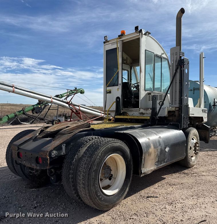 image for item EP2503 2018 Autocar X Spotter yard truck