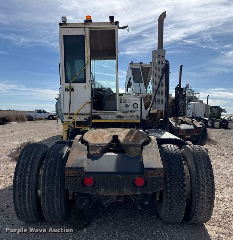 image for item EP2503 2018 Autocar X Spotter yard truck