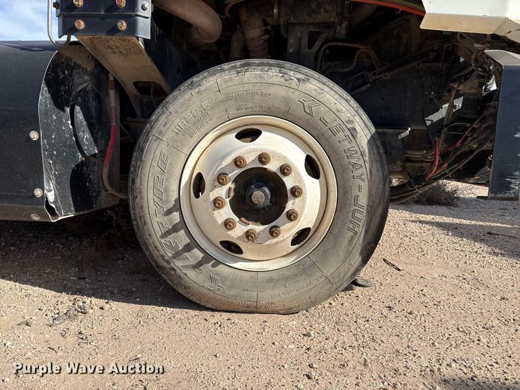 image for item EP2503 2018 Autocar X Spotter yard truck