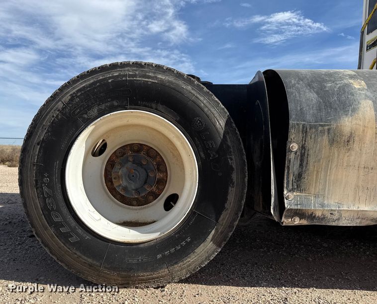 image for item EP2503 2018 Autocar X Spotter yard truck