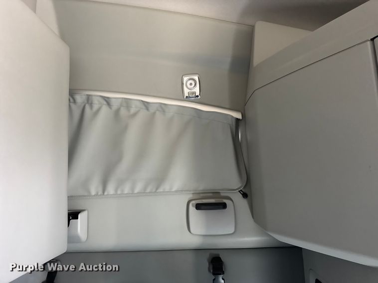 image for item ER0204 2020 Kenworth T680 semi truck