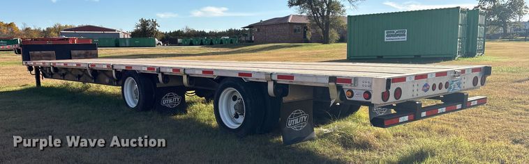 image for item ER1085 2023 Utility FS2CDHA drop deck trailer