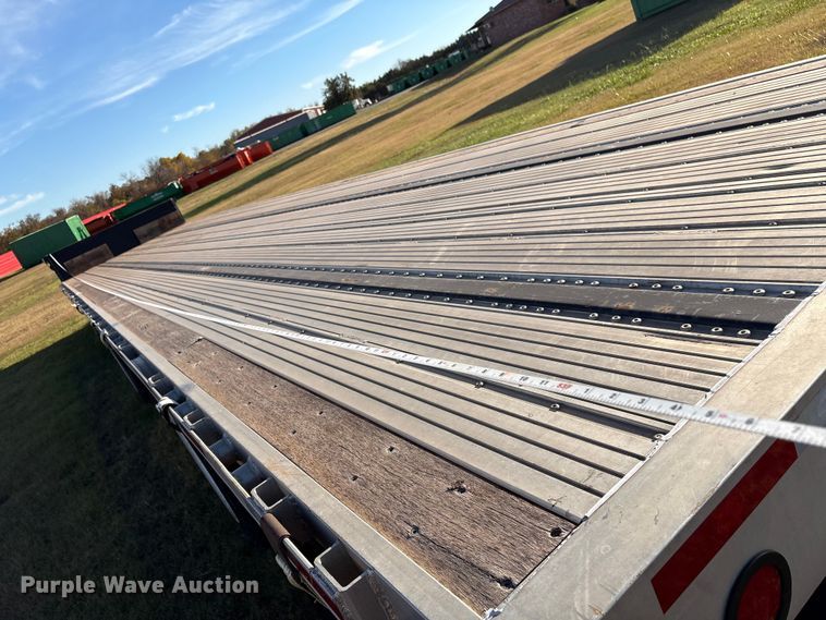 image for item ER1085 2023 Utility FS2CDHA drop deck trailer