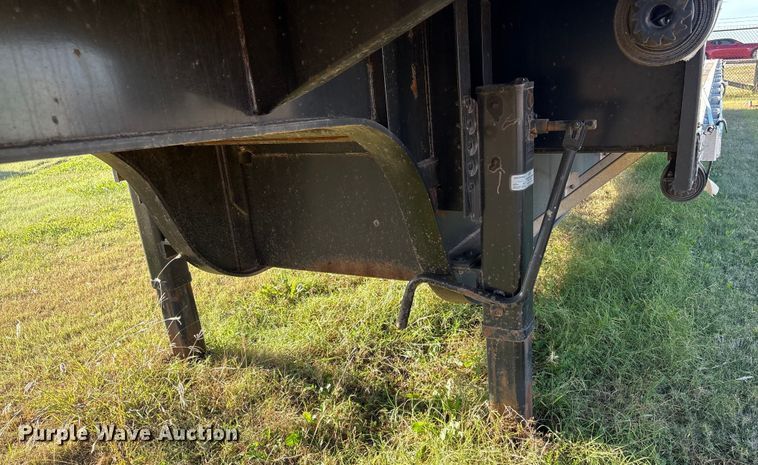 image for item ER1085 2023 Utility FS2CDHA drop deck trailer