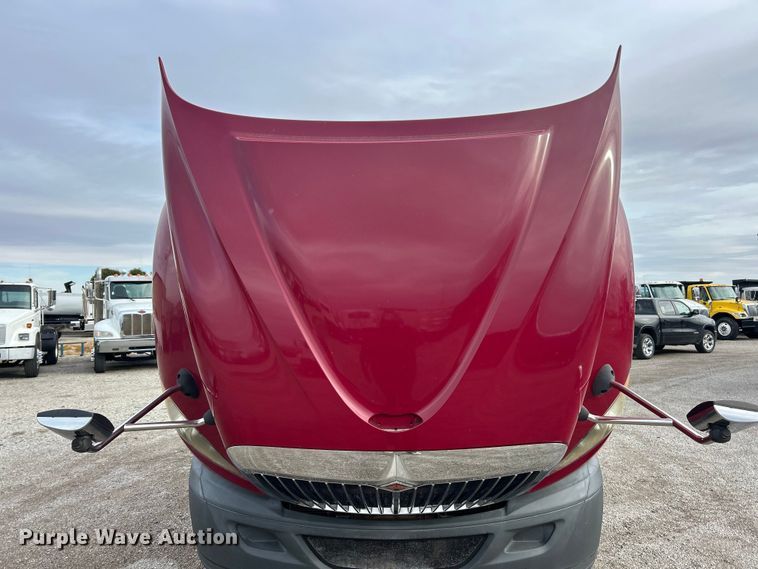 image for item ET3411 2016 International ProStar Plus semi truck