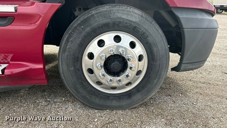 image for item ET3411 2016 International ProStar Plus semi truck